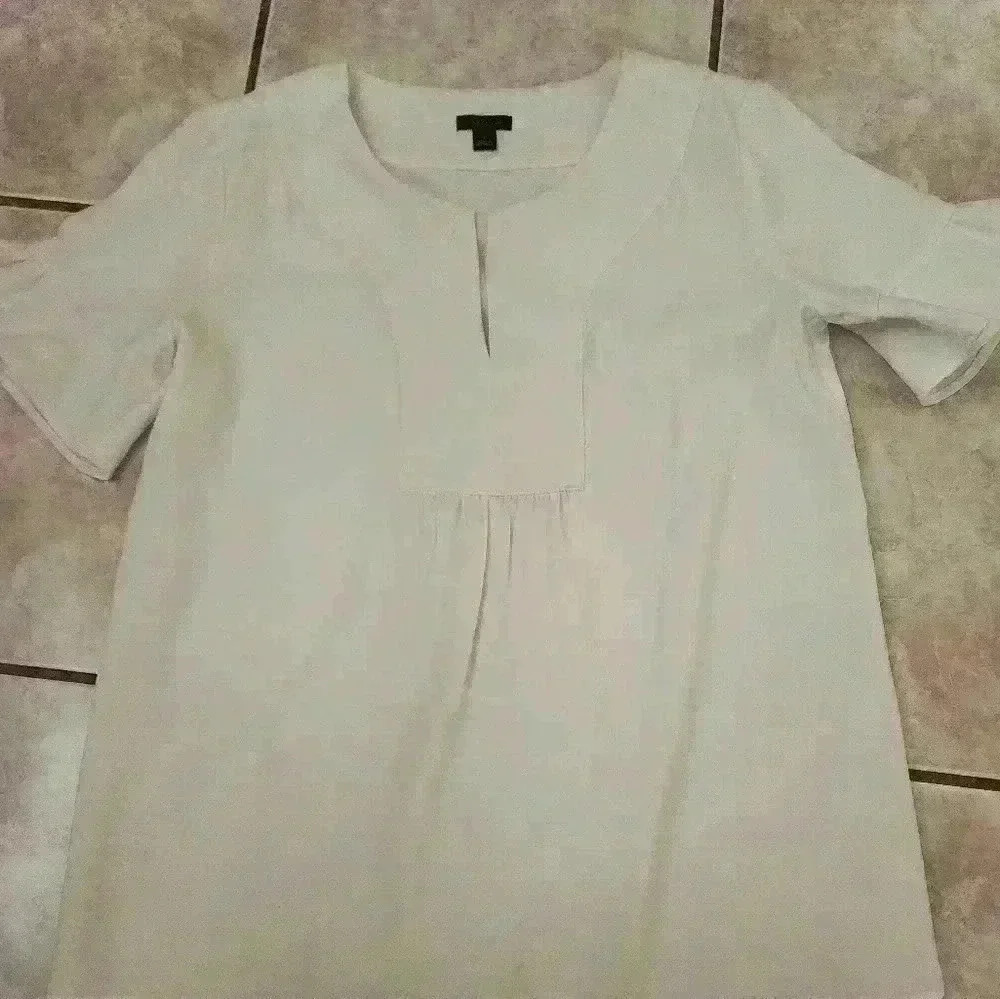 🌻ANN TAYLOR TOP